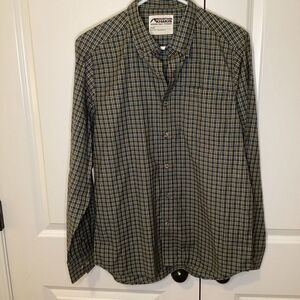 Men's Mountain Khakis Plaid Button Up‎ small